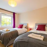 Wenlock Way House, Luxury Serviced Accommodation