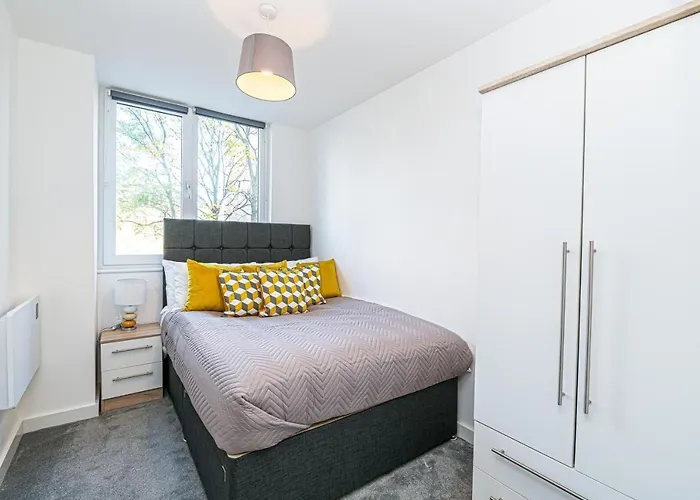 Kinetic Apartments