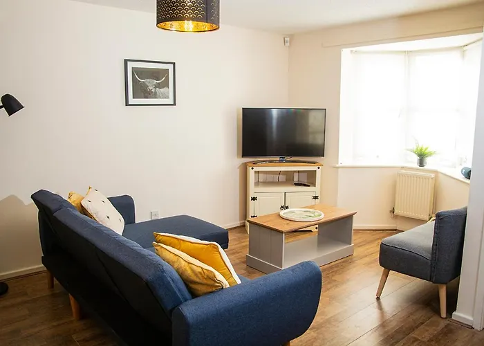 Cosy 3-Bed Home Close To City Centre