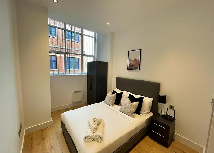 Stunning Mill Apartment Near To City Centre And Etihad Stadium!