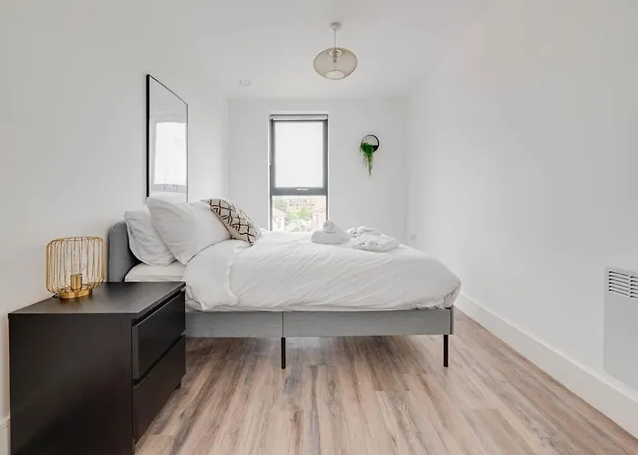 Modern 2 Bedroom Apartment Manchester Media City