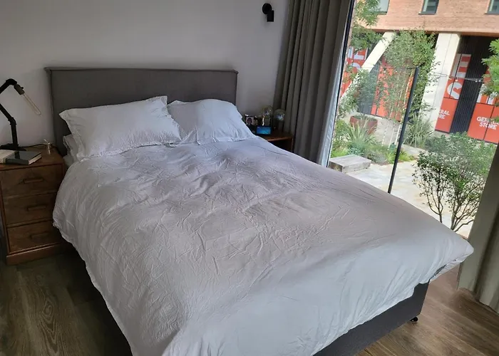 Canal Street Apartment