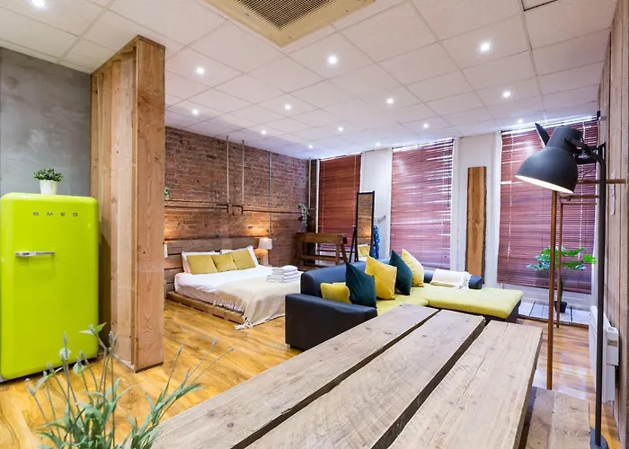 City Centre Vintage Chic Studio