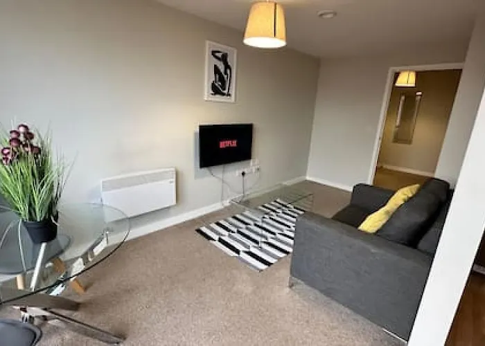 Lovely 1 Bed Central Manchester Apartment Sleeps 2