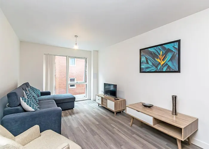 Contemporary 2 Bed Apartment In Central Manchester