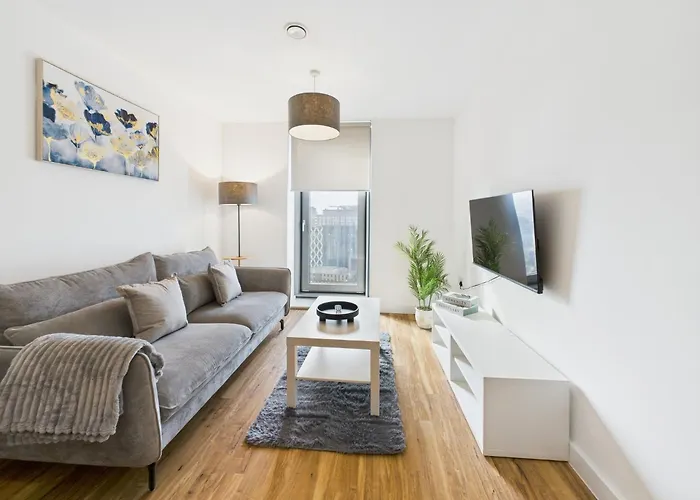 Cosy 2Br In Media City