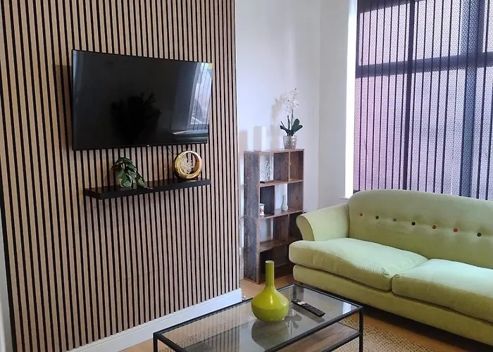 3Br Sleeps 10 Walk To Alex Park