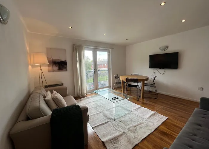 Cosy 2 Bedroom Apartment In Manchester