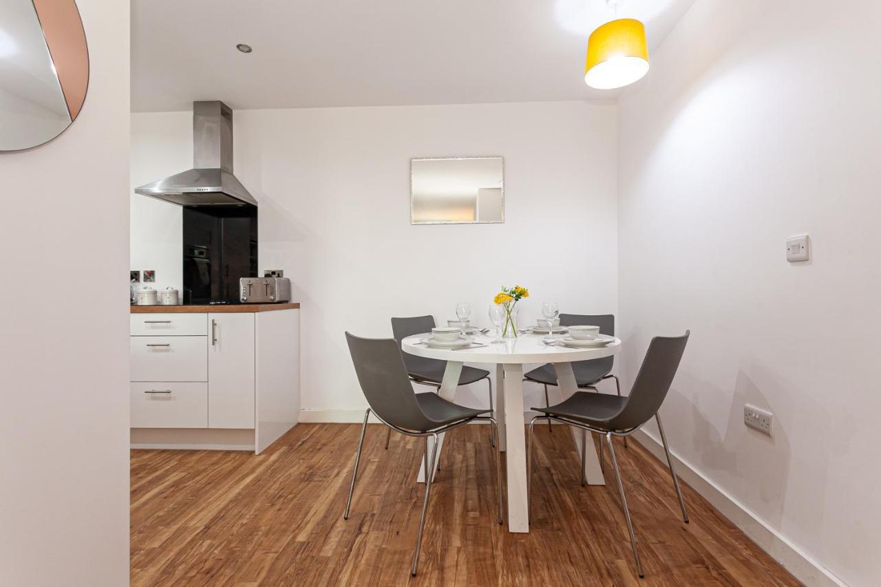 Opulent Luxe * Manchester