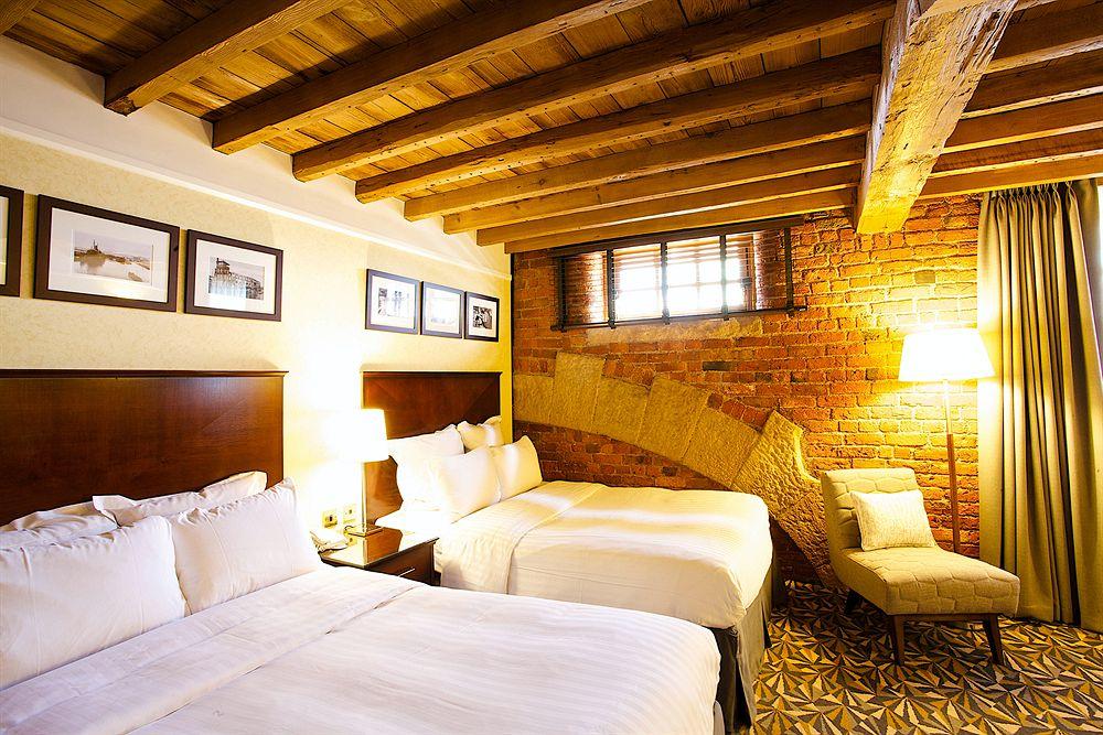 Hotel Marriott Victoria &