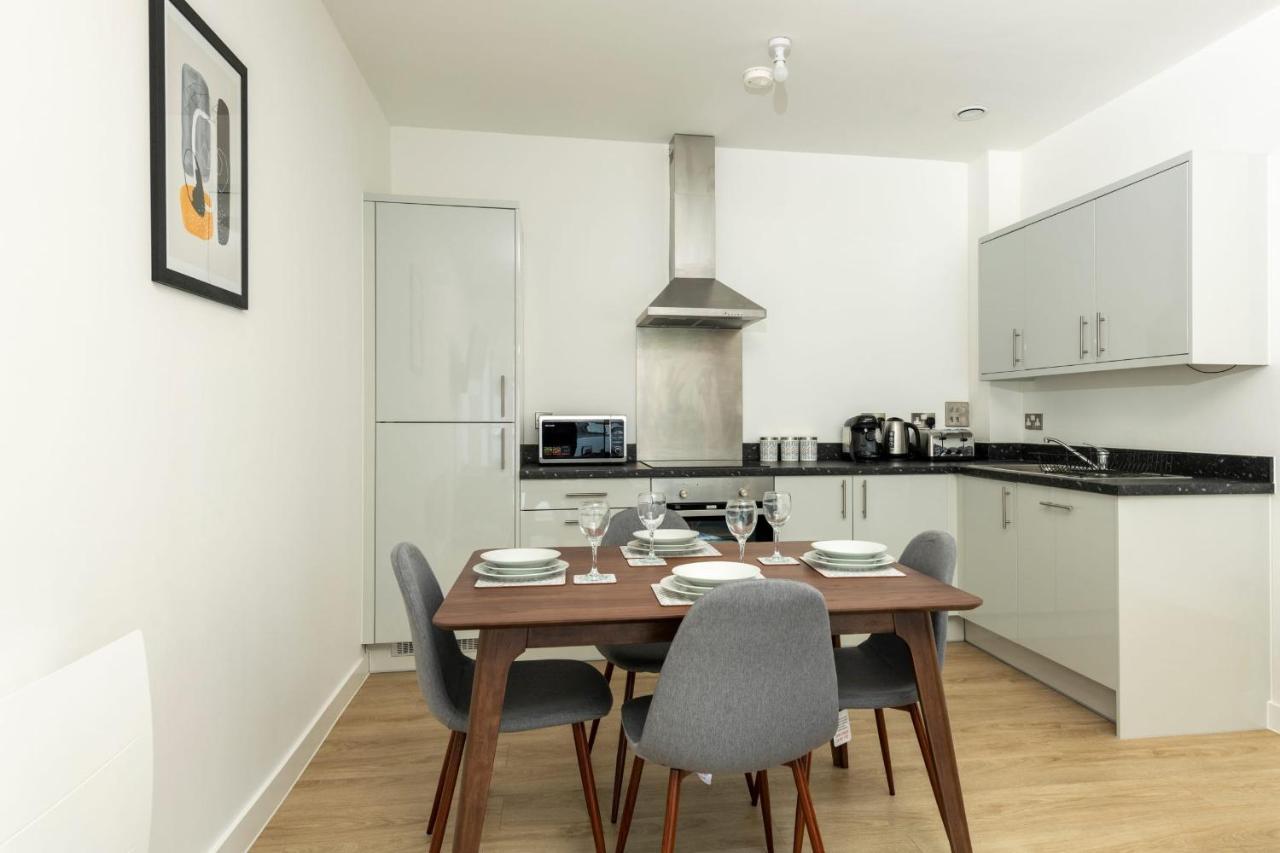 Modern Near New Islington - Apartment