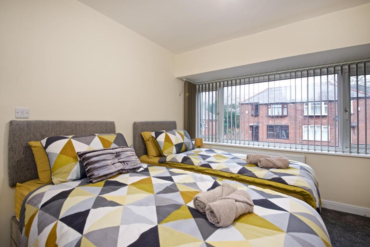 Holiday home Beautiful Cozy With Free Parking Manchester