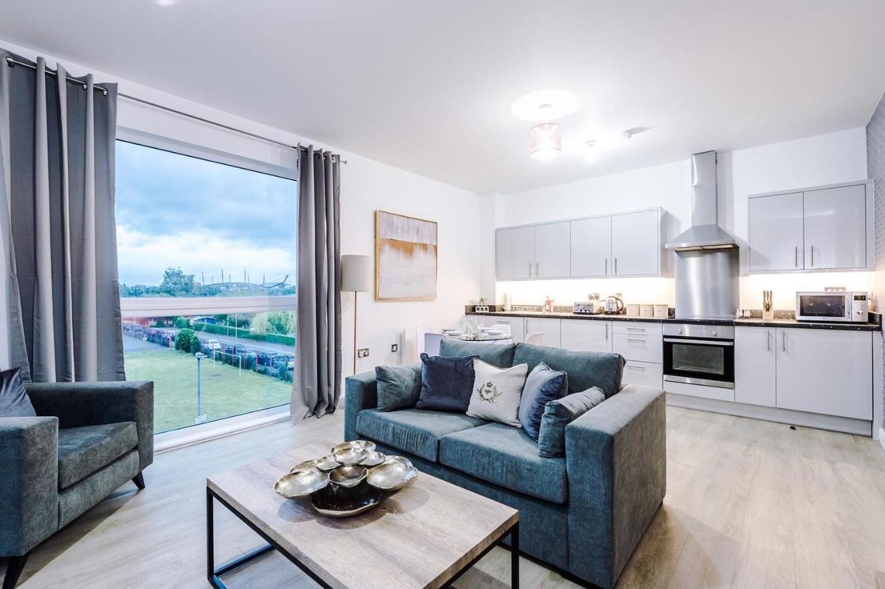 Apartment 2 Bedroom Hosted By Mcr Dens Manchester