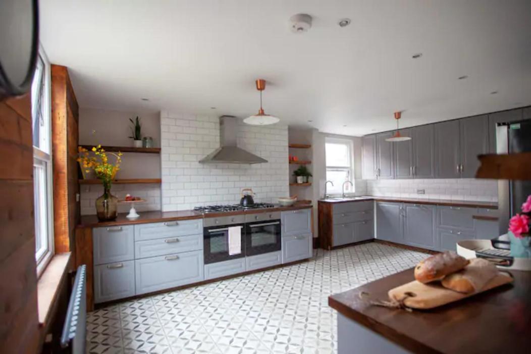 Holiday home The Pineapple Manchester