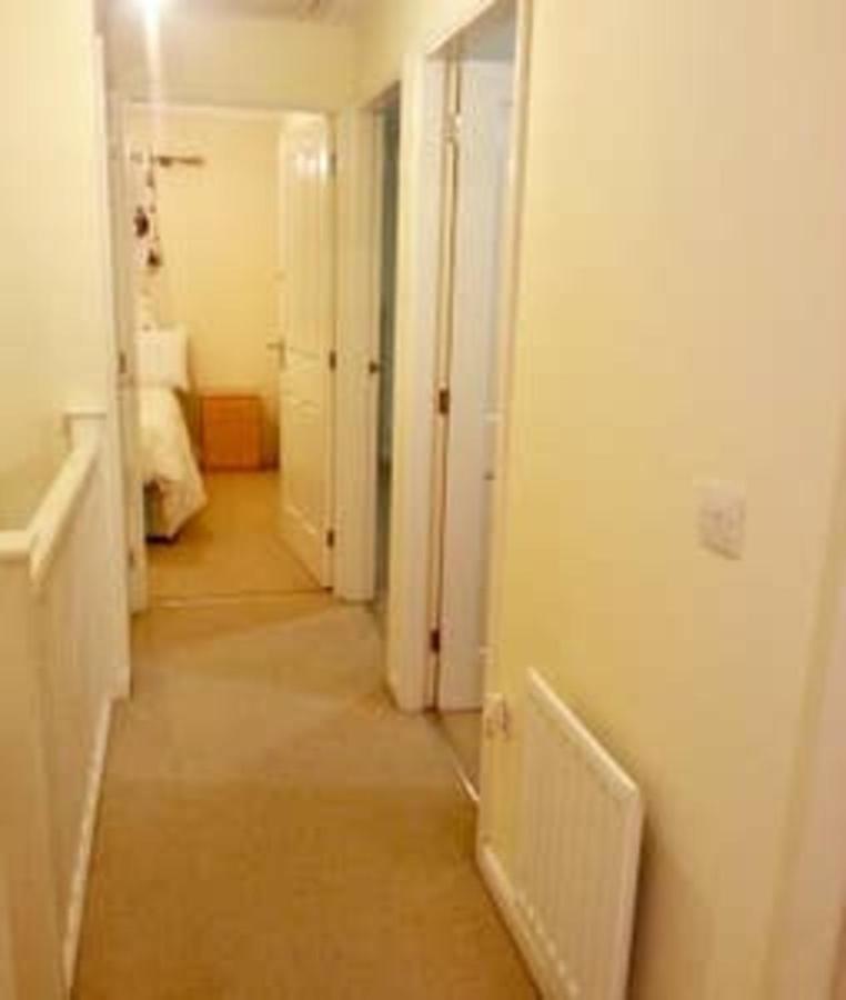 Lovely 3 Bed House Nr Etihad Stadium & Centre Holiday home *