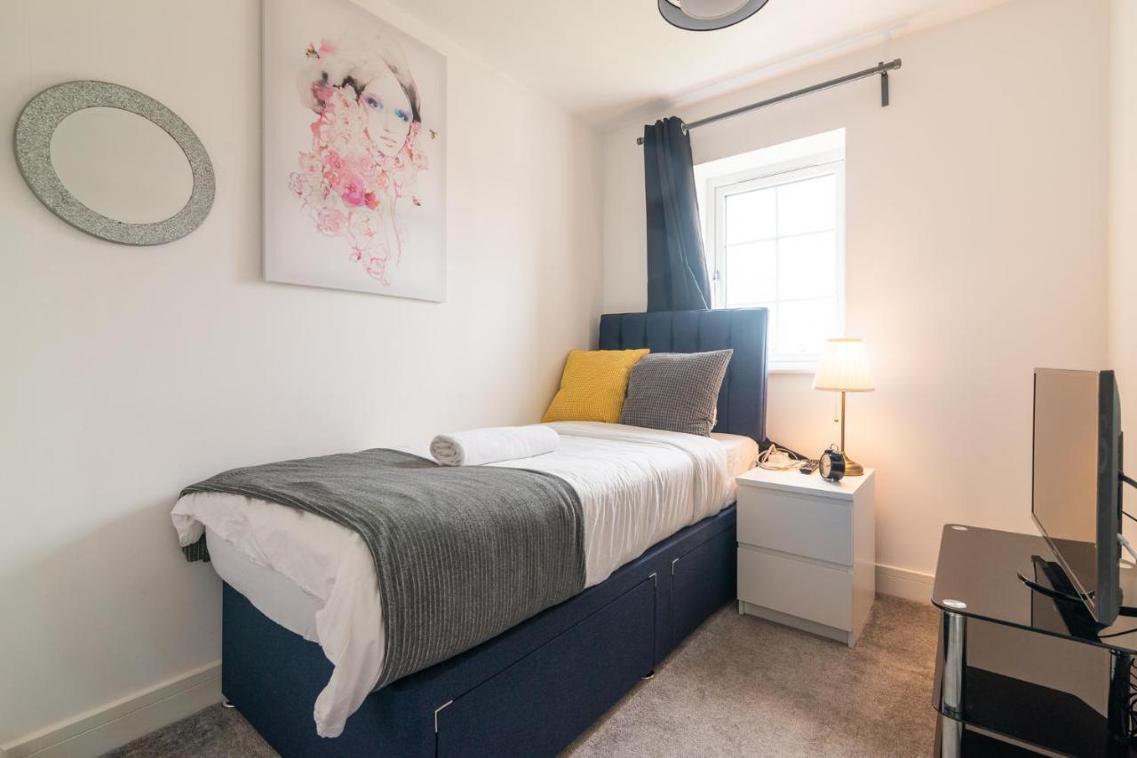 Mosh Homes * Manchester