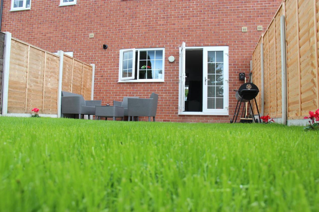 Mosh Homes * Manchester