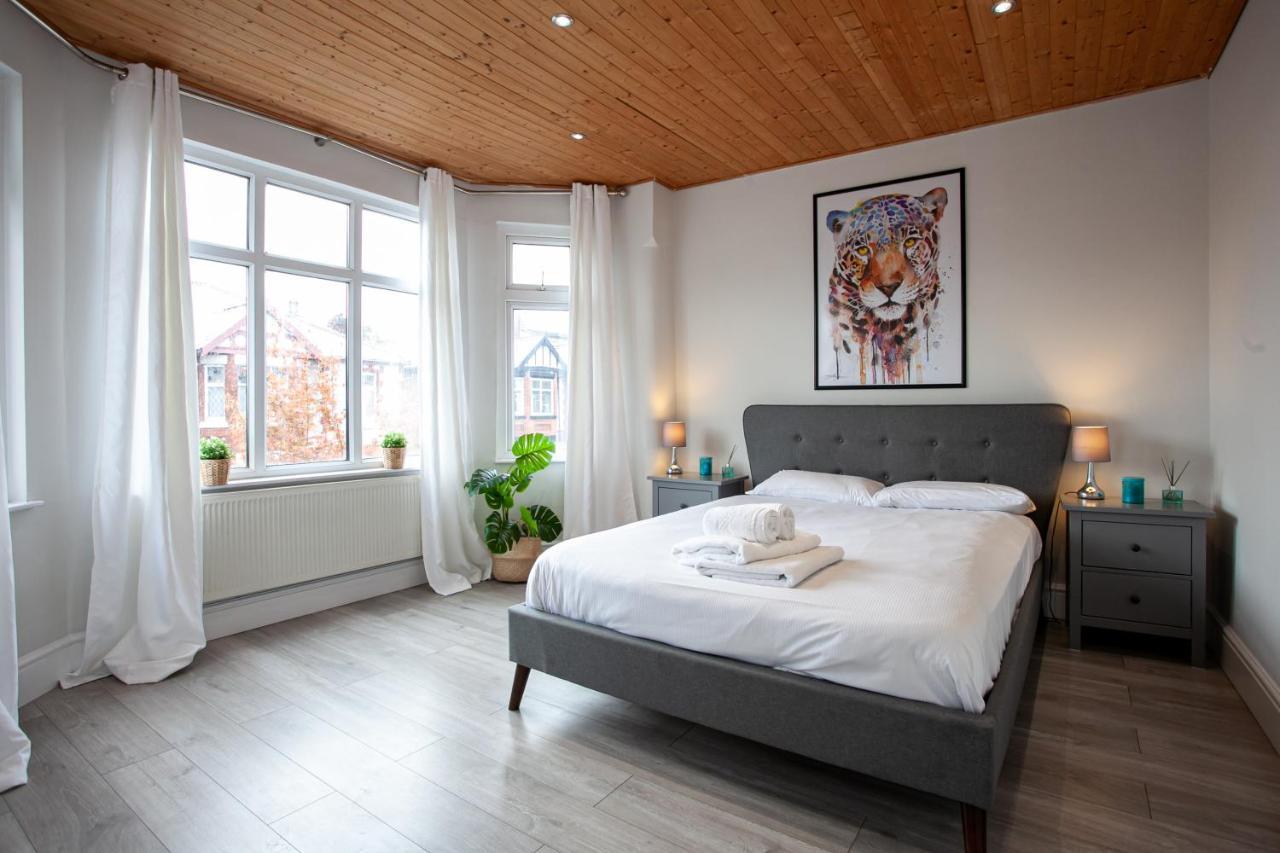 The Safari House - Your Ultimate Relaxation Destination Manchester