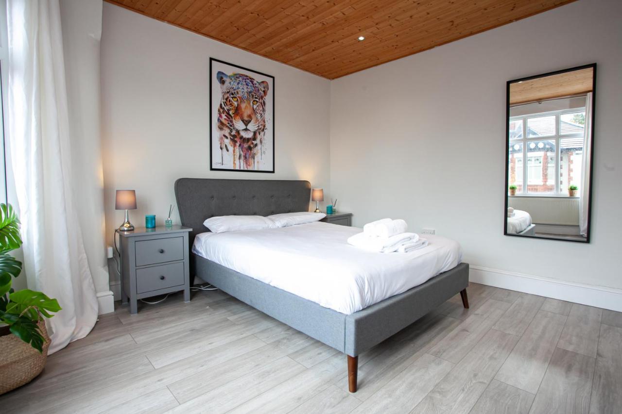 The Safari House - Your Ultimate Relaxation Destination * Manchester