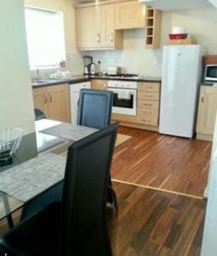 Lovely 3 Bed House Nr Etihad Stadium & Centre