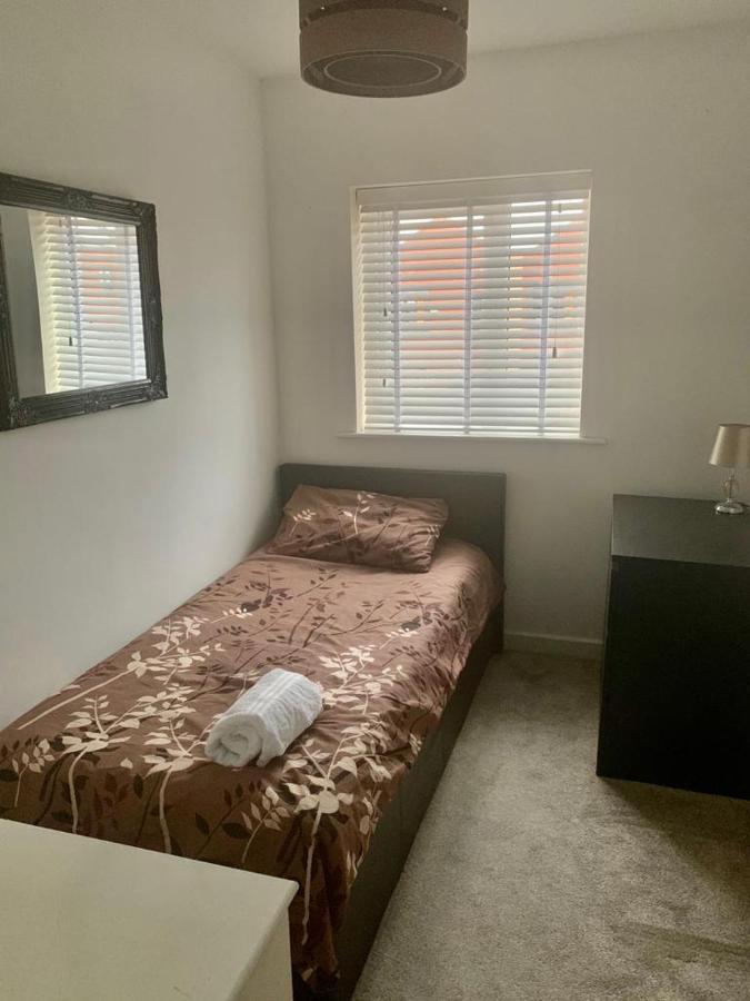 Kay's Place - Modern 3 Bed * Manchester