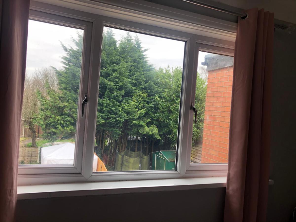 Double Bedroom Bed & Breakfast Manchester
