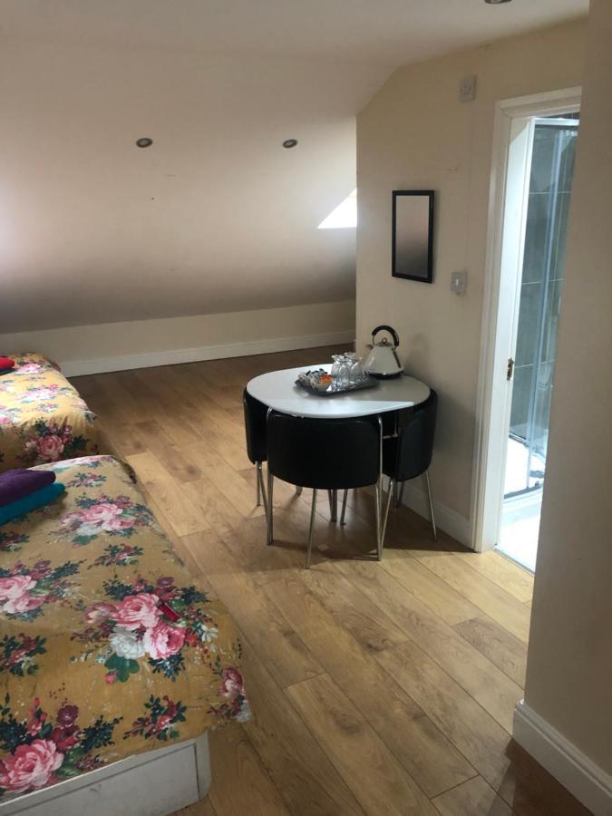 Big Rusholme With Tv And Private Bathroom-parking&wifi Bed & Breakfast *