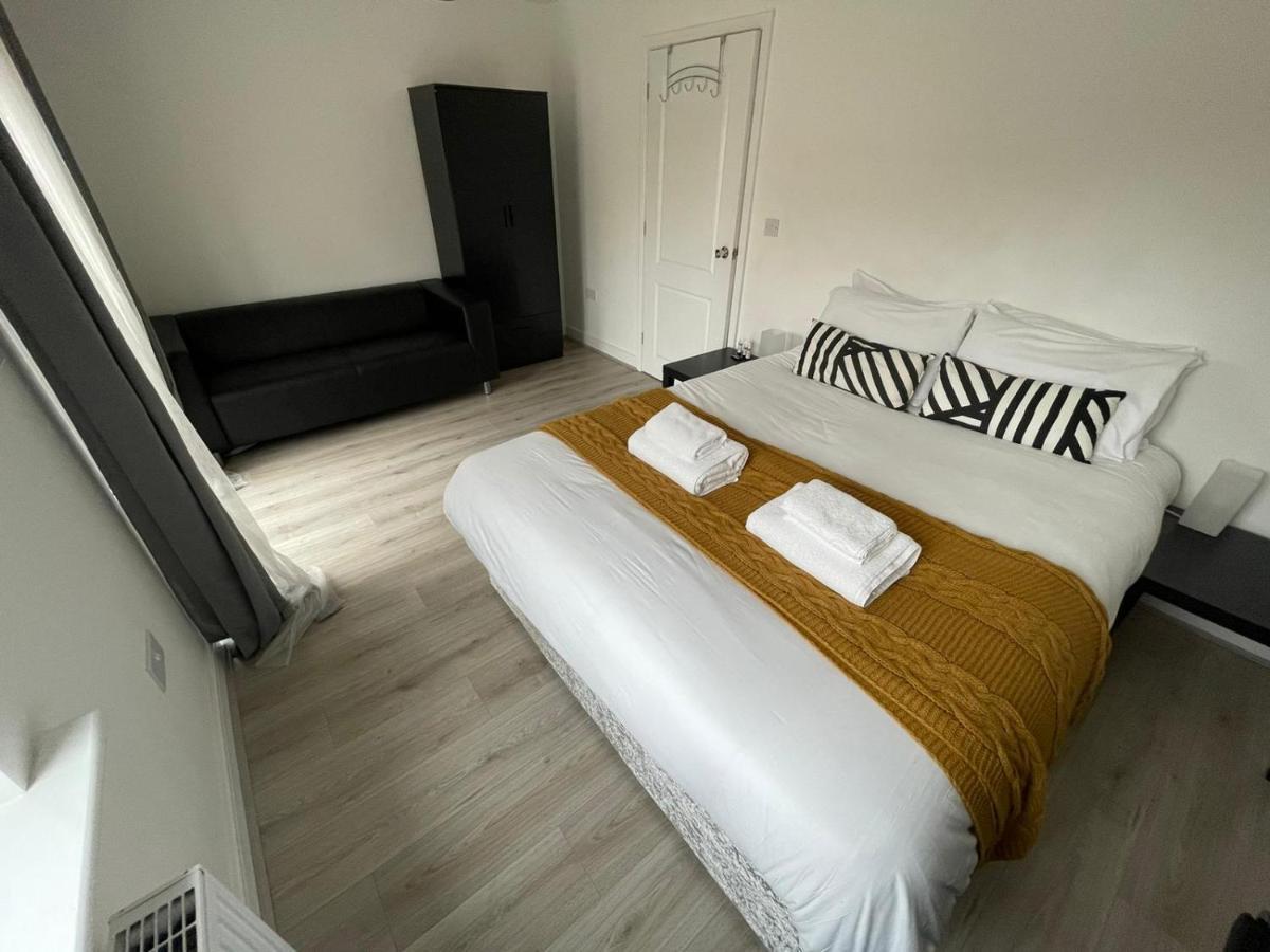 Guest house Large Bright King Sized - Short Walk From Cc Manchester