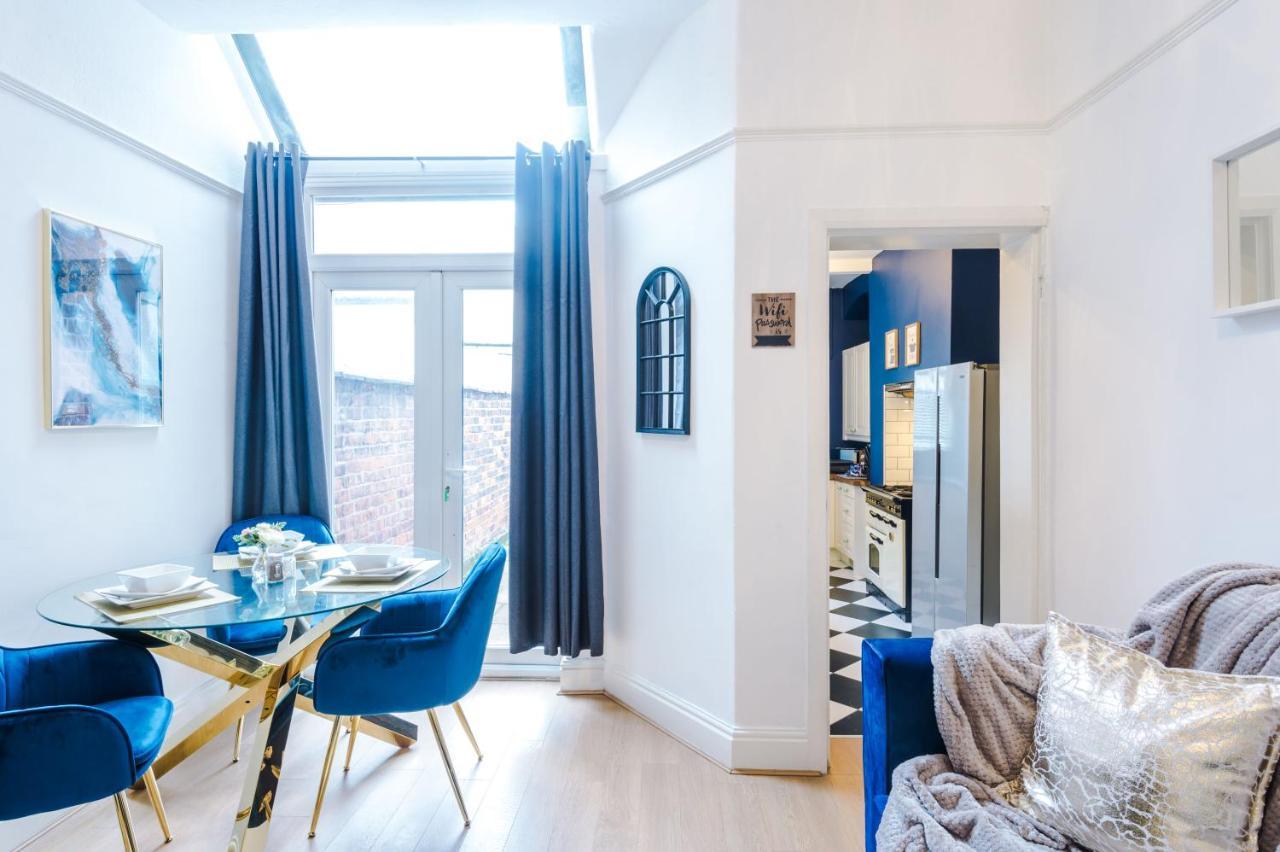 R&r Nr Mediacity 4 Bedrms, 6 Beds, Free Parking Holiday home