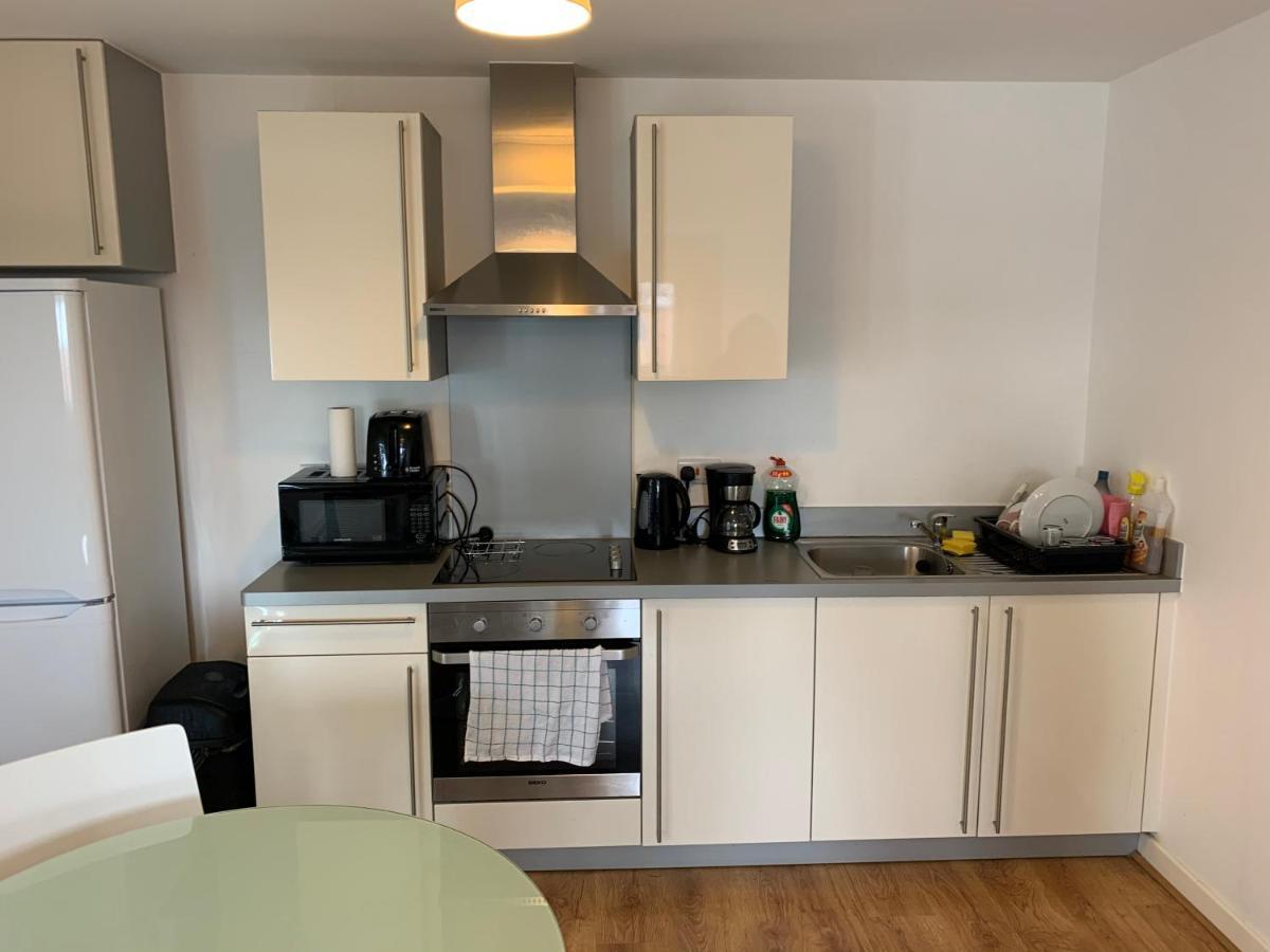 Smooth 2 Bed Centre