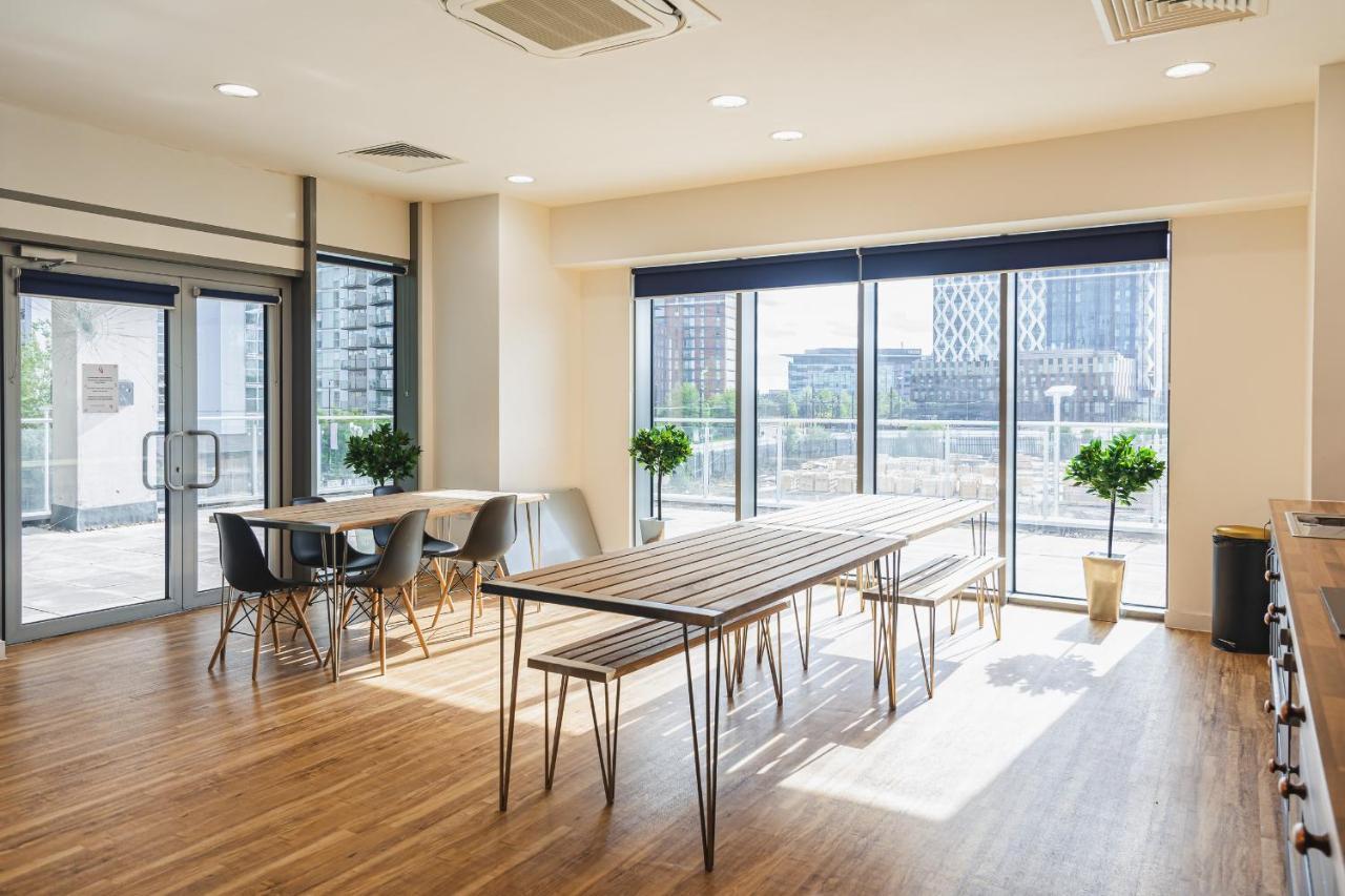 Hallsphere - Stunning Salford Quays Apartment