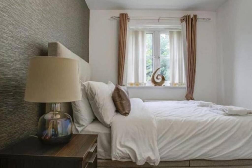 Luxury 4 Bedroom House