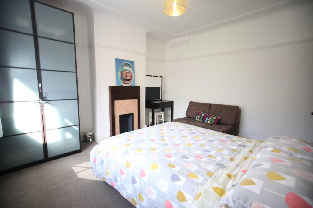 Spacious Family In Chorlton Manchester