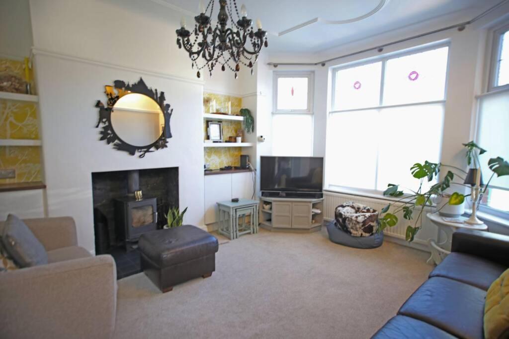 Spacious Family In Chorlton