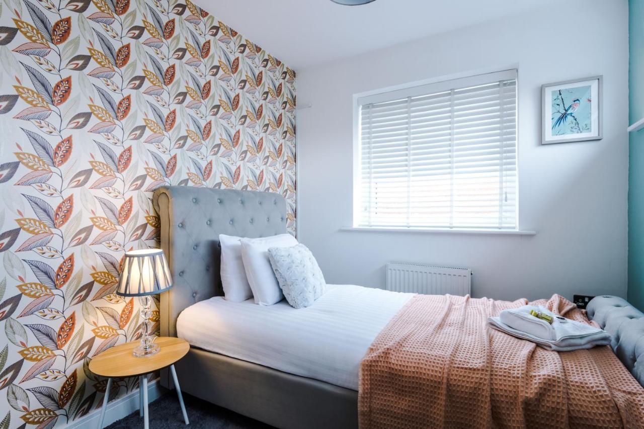 Coop Live Arena & Etihad Stadium 4bedroom Townhouse With Free Parking