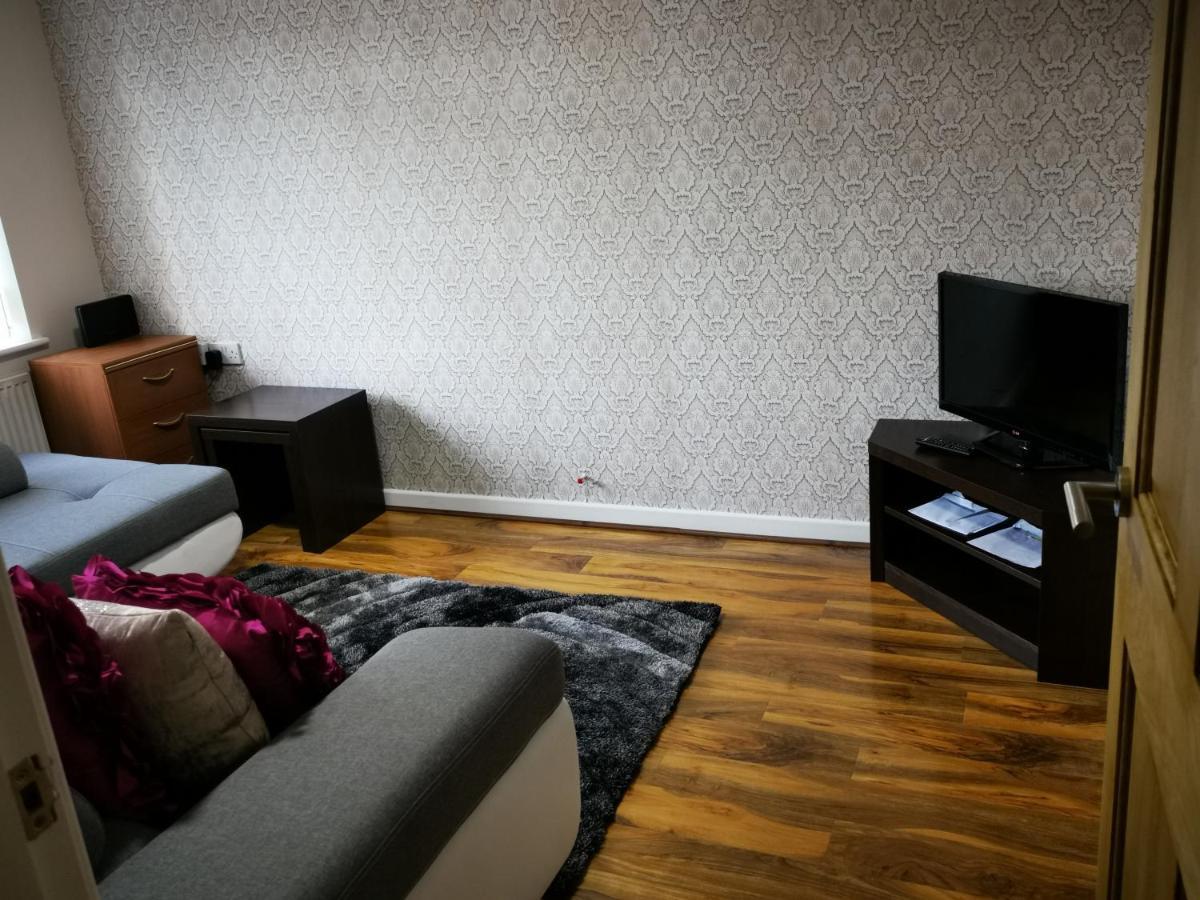 Apartment Brigstock Holidays House *
