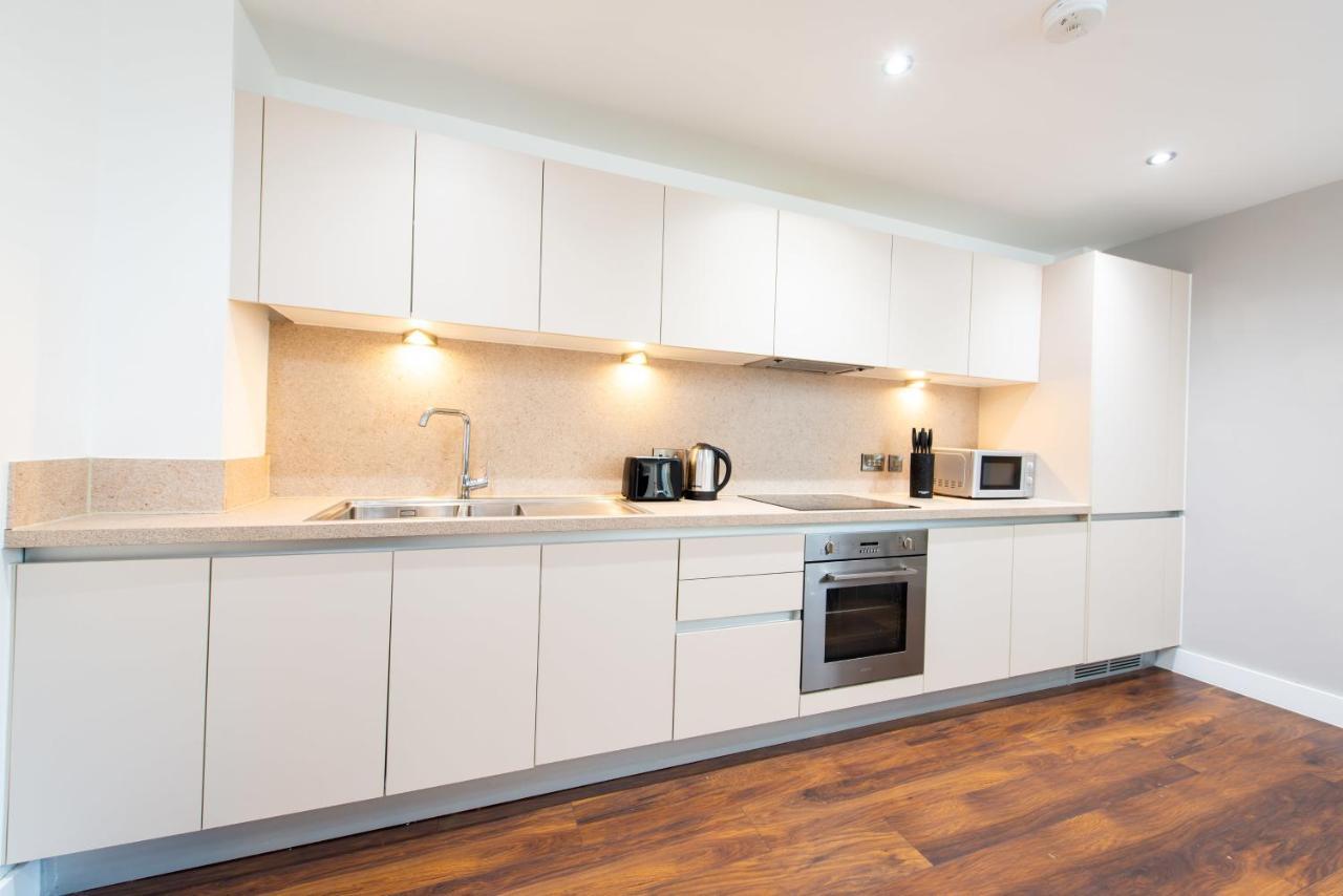 Apartment The Assembly Oasis Holding *