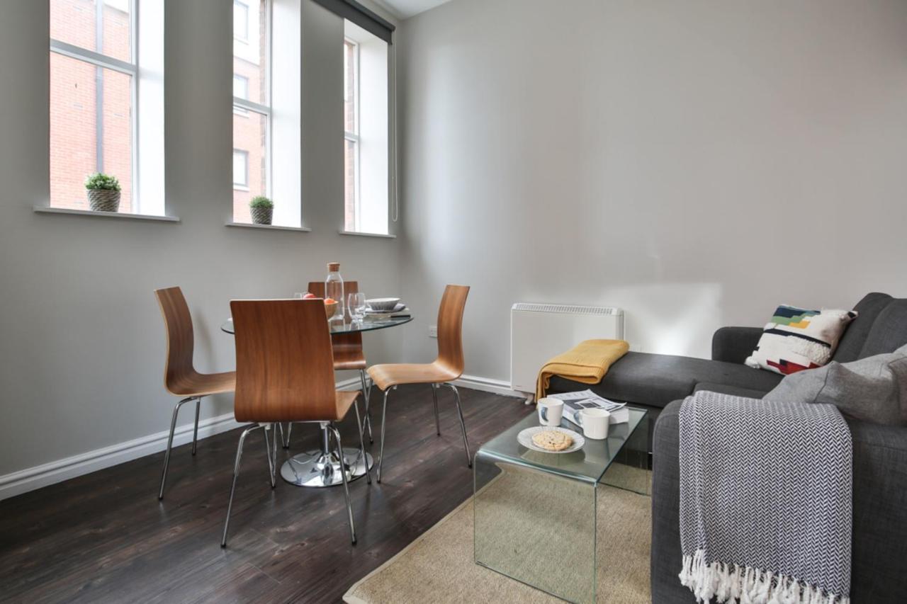 Modern & Bright Apartments In Manchester - Iq Hollingworth House
