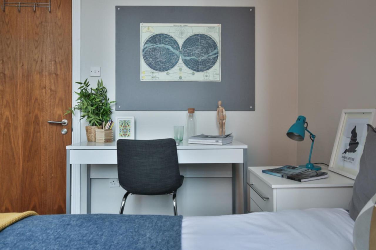 Modern & Bright Apartments In Manchester - Iq Hollingworth House Apartment
