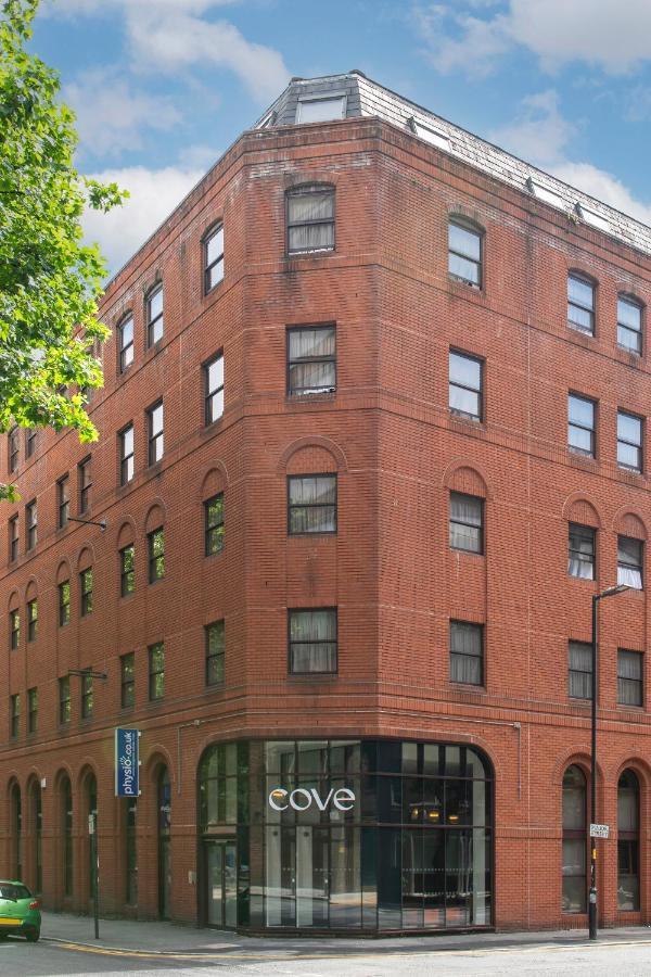 Cove Minshull Street Aparthotel 4*