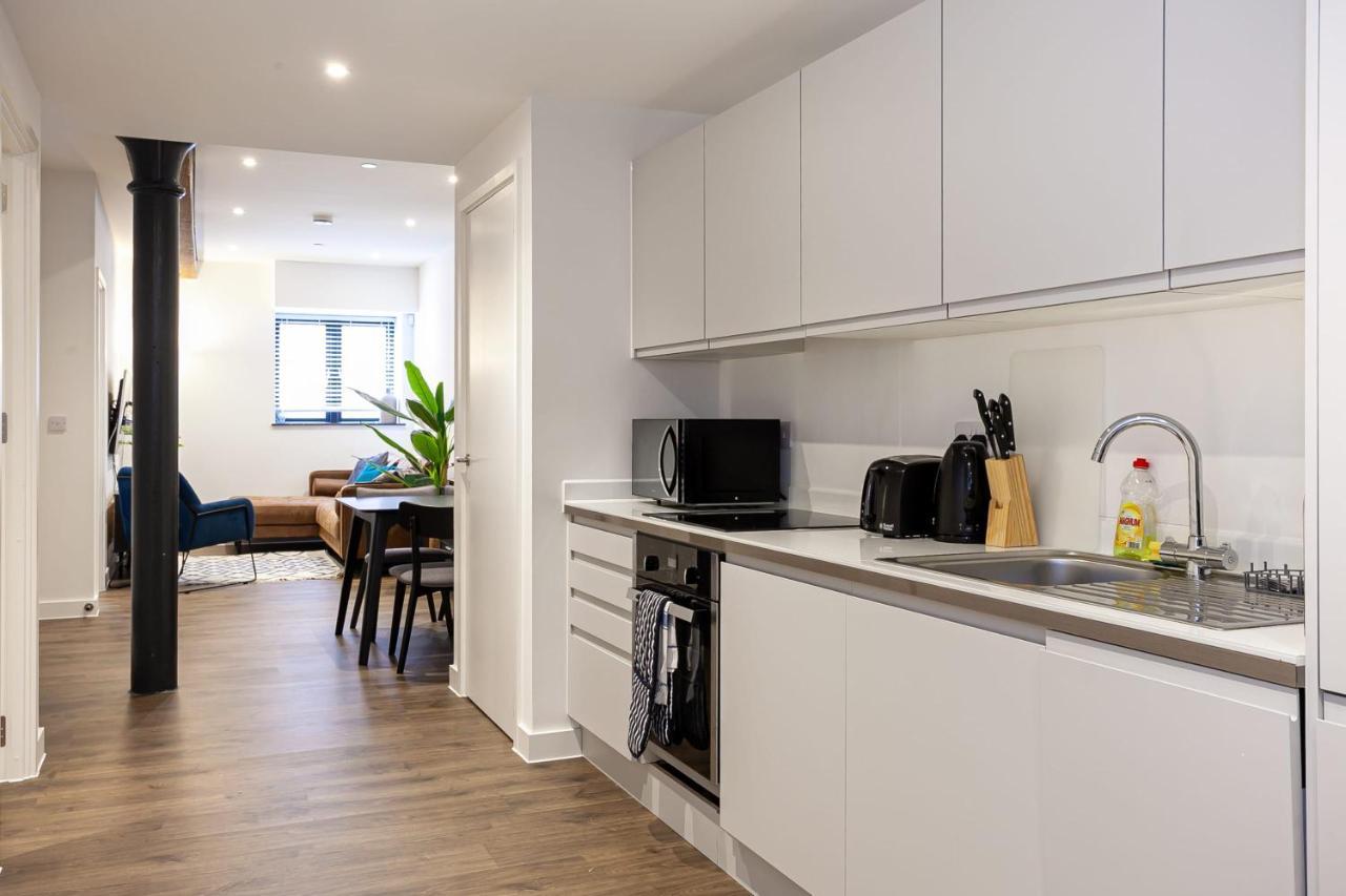 Stylish Modern In *
