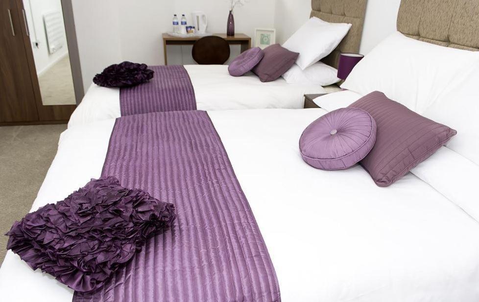 Parkview Hotel *