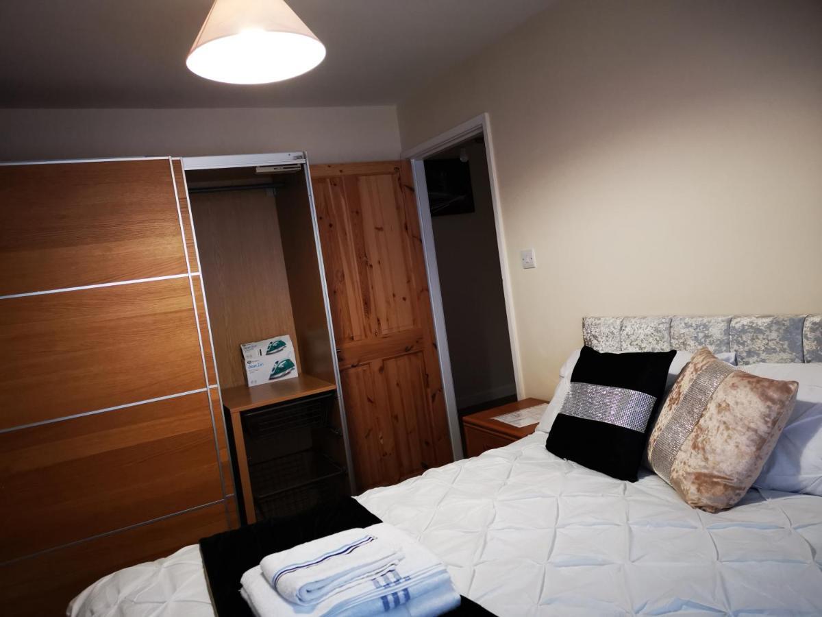 Apartment Brigstock Holidays House *