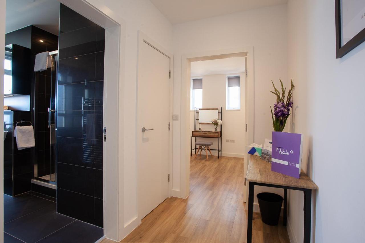 Luxury, Spacious In The Centre Of By Pillo *