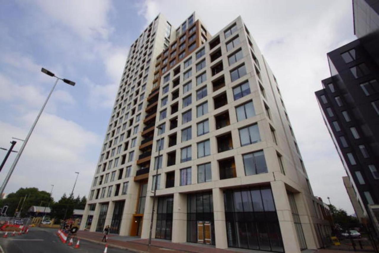 Brand New Luxury 2-Bed Flat With Stunning Views Manchester