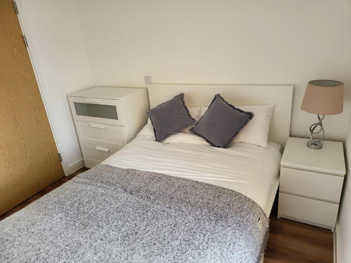 Brand New Luxury 2-Bed Flat With Stunning Views Apartment Manchester