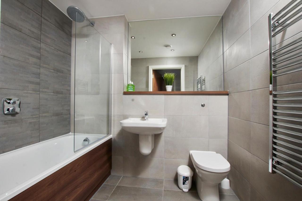 Lovely Central Abode - Amazing Views - Parking Apartment
