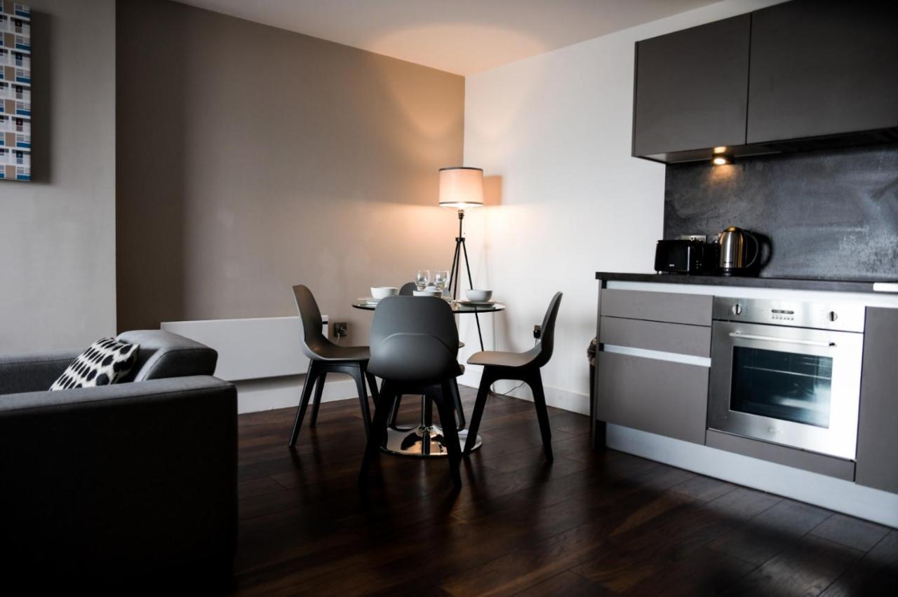 Onpoint - Spacious 2 Bedroom Apt - City Centre With Balcony Apartment Manchester