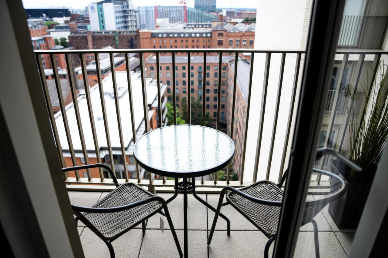 Onpoint - Spacious 2 Bedroom Apt - City Centre With Balcony * Manchester