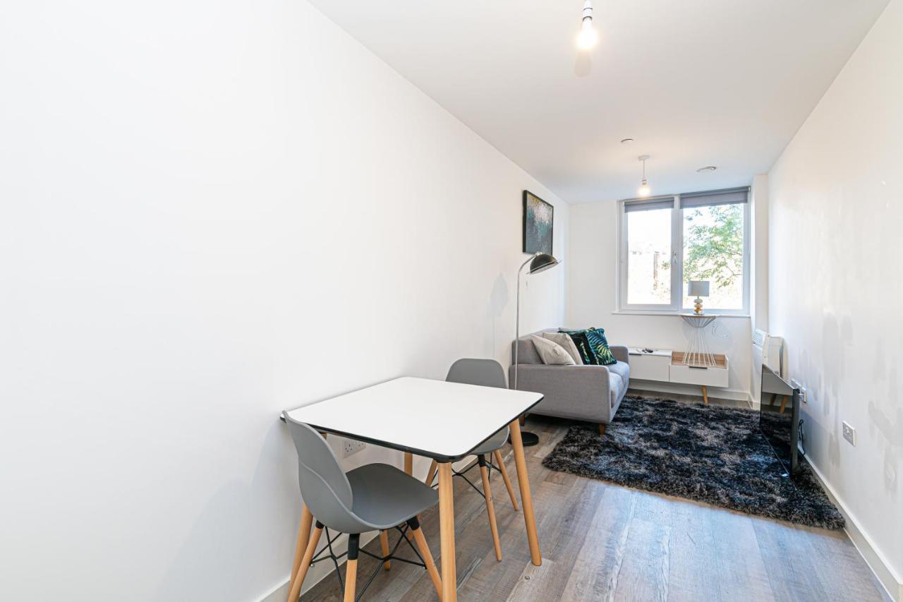 Kinetic Apartment